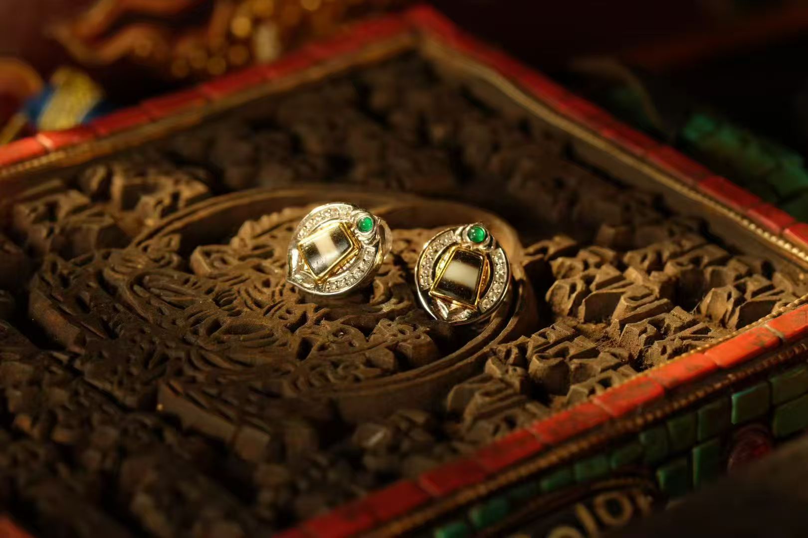 HimalayLumen925 Silver Tibetan Dzi Bead Earrings