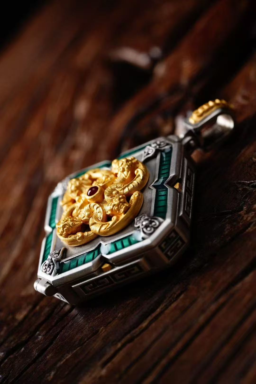 HimalayLumen Five Wealth Gods Pendant