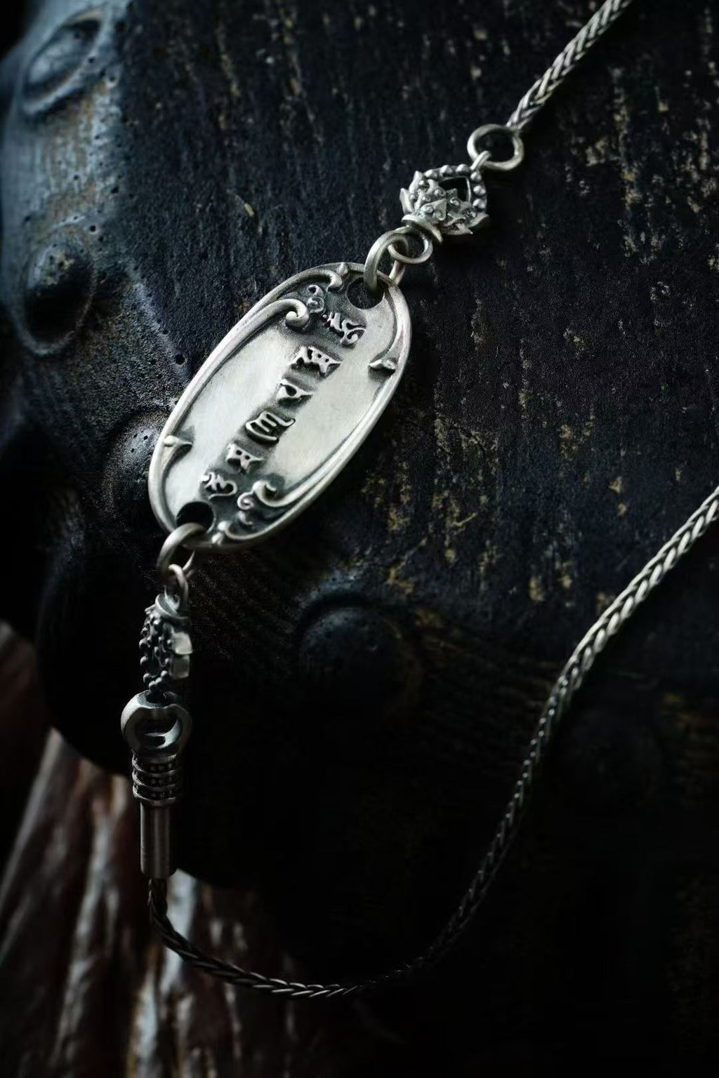 HimalayLumen 925 Sterling Silver Green Tara Chain