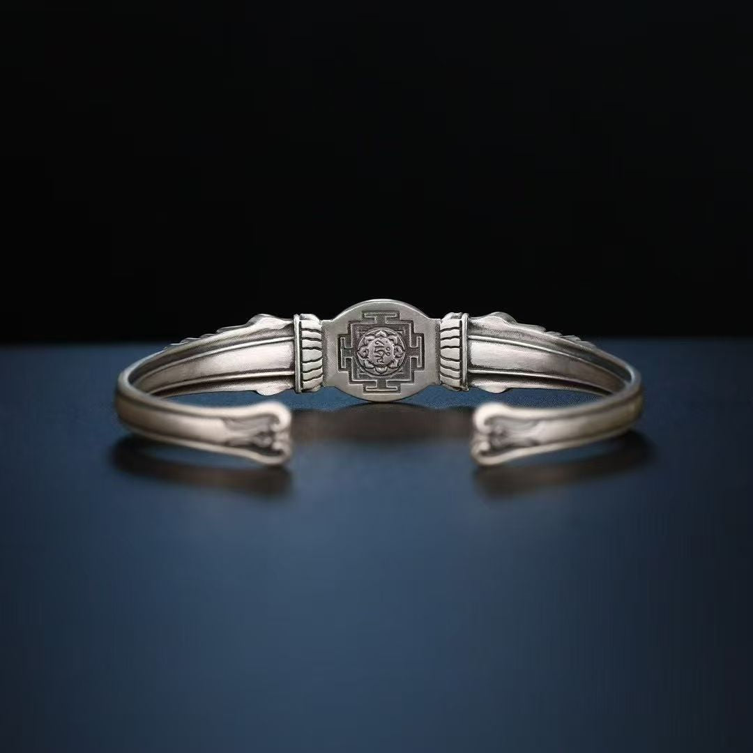 HimalayLumen 925 Sterling Silver Ruyi Vajra Bracelet