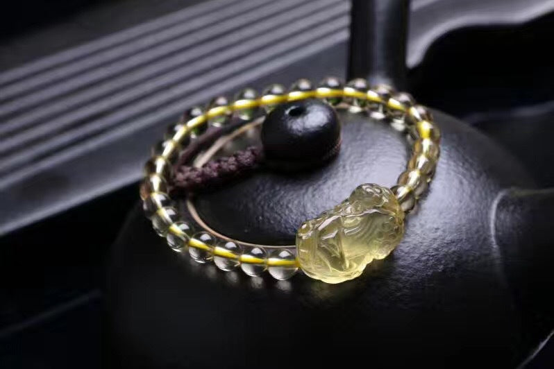 HimalayLumen Natural Citrine Pi Xiu Bracelet