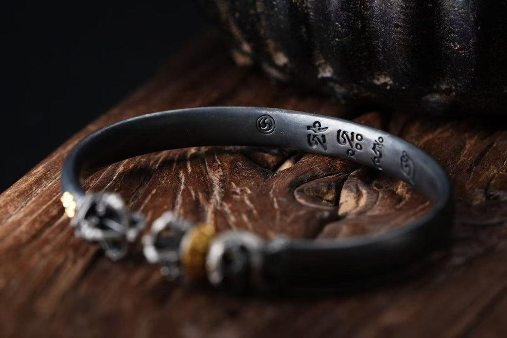 HimalayLumen Skull Vajra Handmade 925 Silver Bracelet